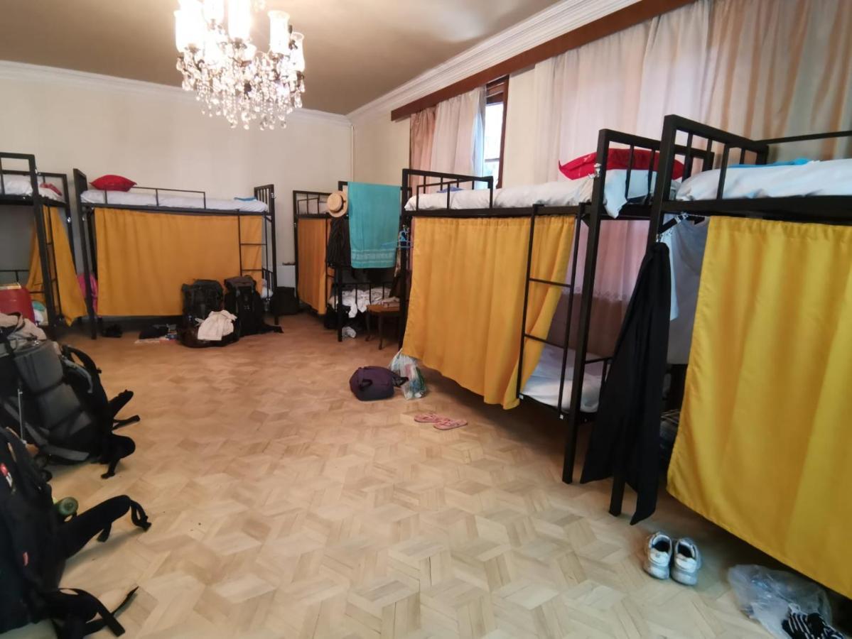 European Backpackers 欧洲背包客&大厨房 Hostel Tbilisi Bagian luar foto