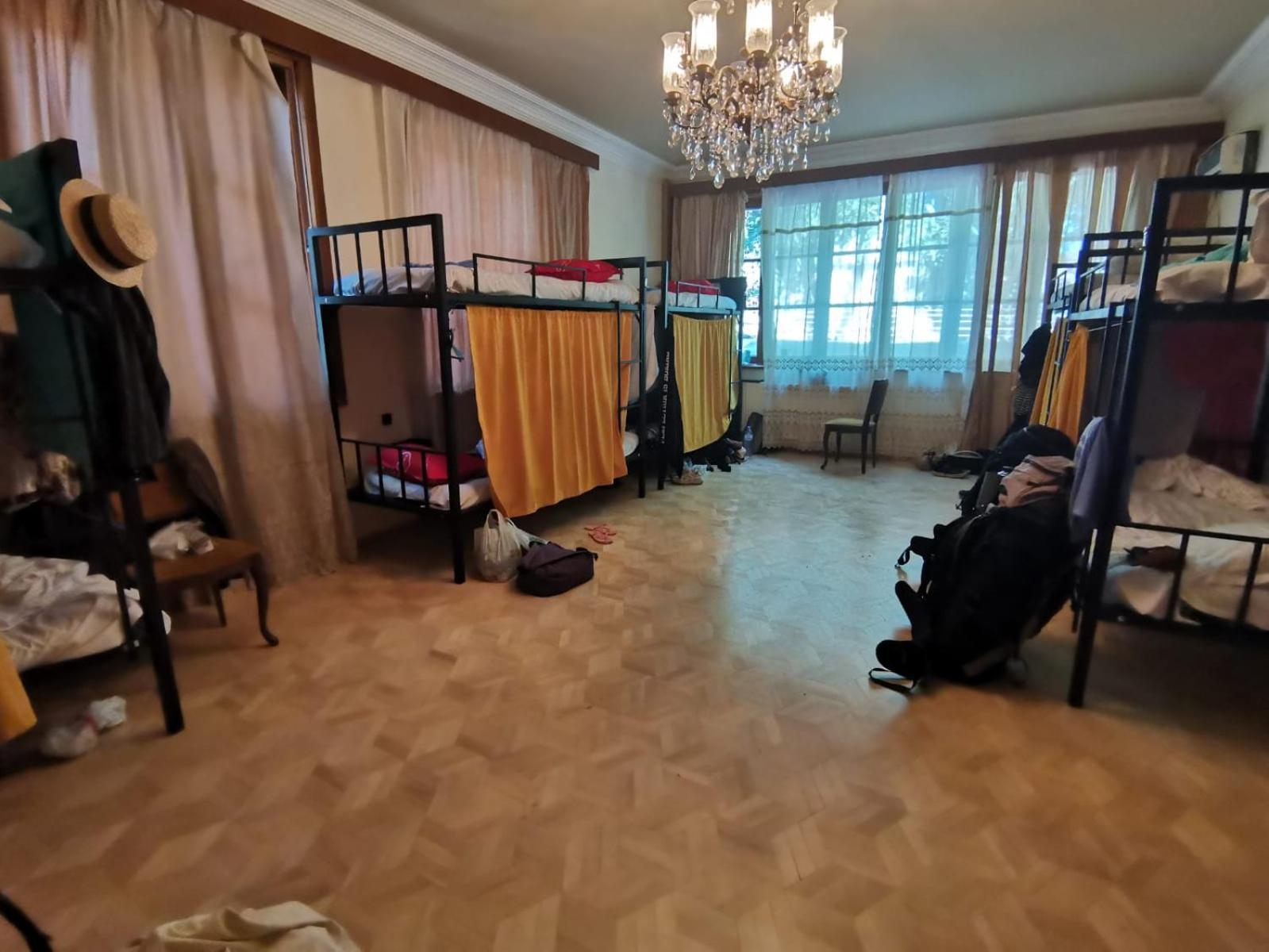 European Backpackers 欧洲背包客&大厨房 Hostel Tbilisi Bagian luar foto