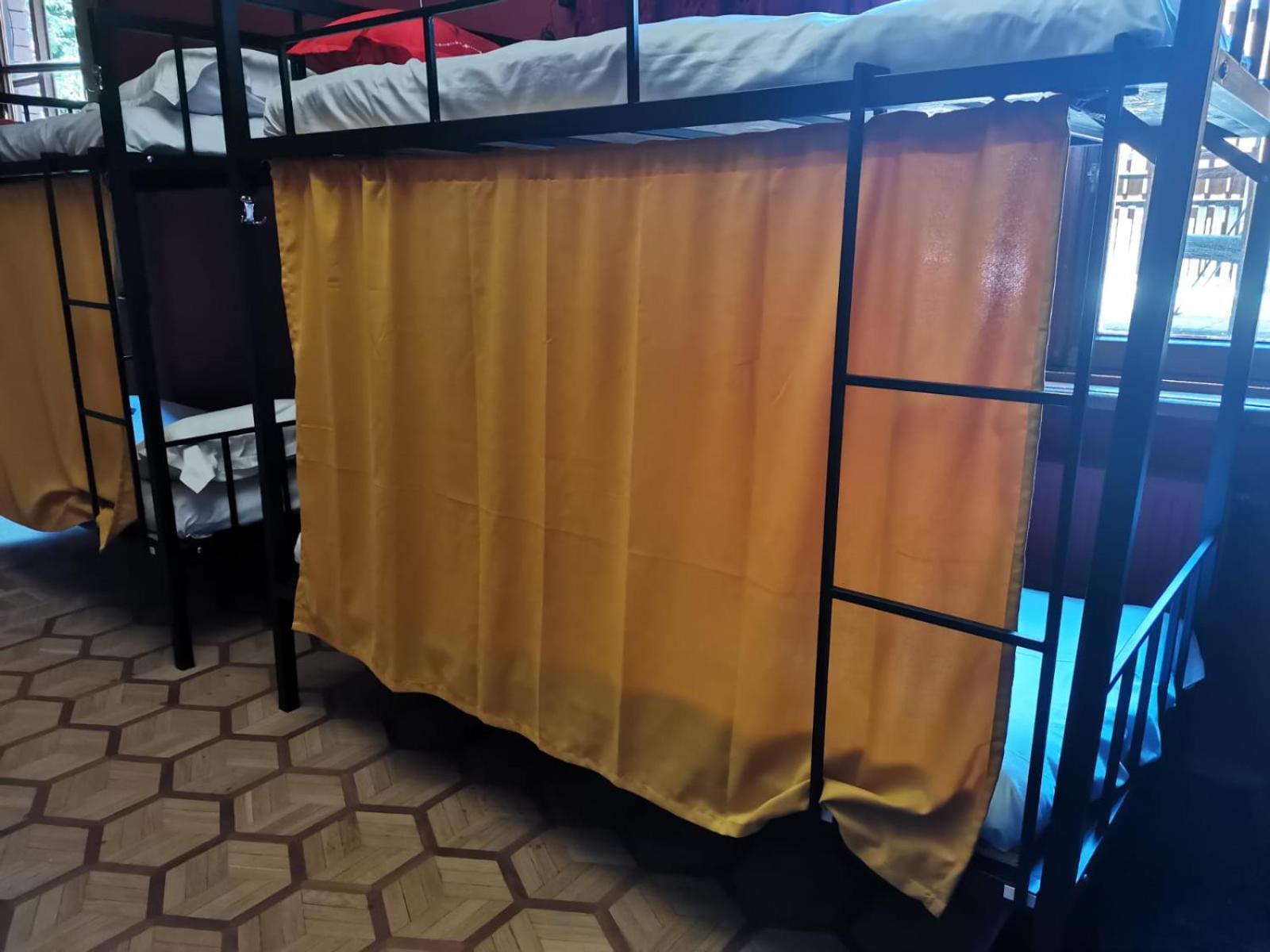 European Backpackers 欧洲背包客&大厨房 Hostel Tbilisi Bagian luar foto